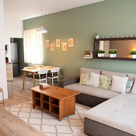 Cosy Hideaway Near Kiserdo Apartment Balatonfured