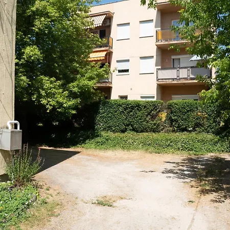 Cosy Hideaway Near Kiserdo